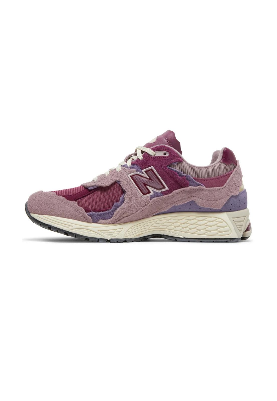 New Balance 2002r Pink