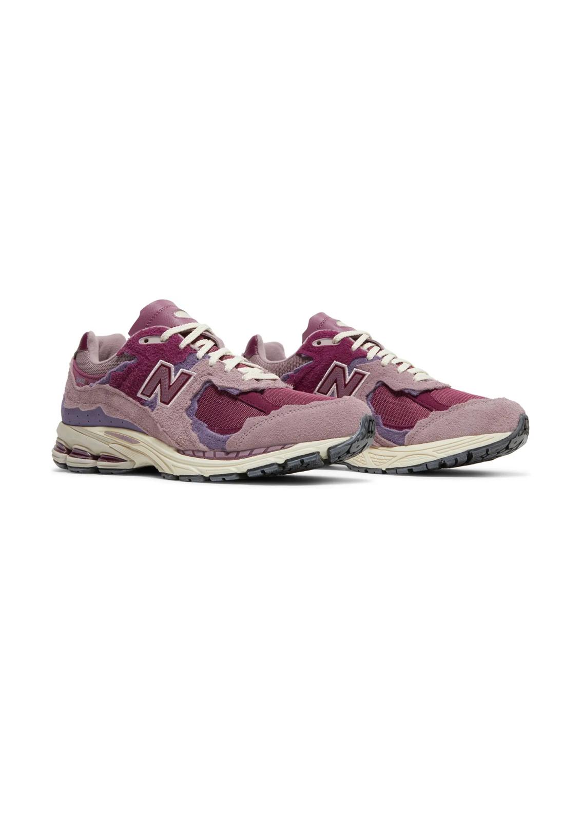 New Balance 2002r Pink